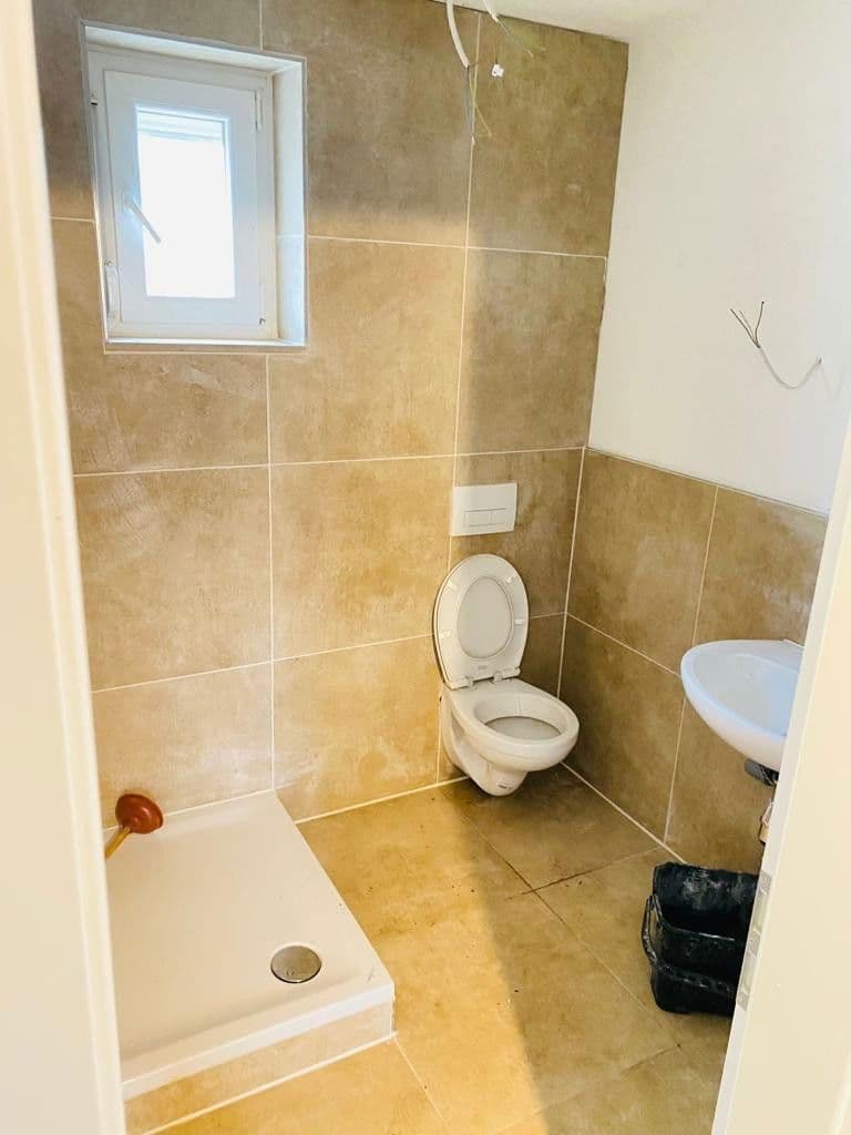 Predaj domu 250 m², pozemek 406 m², Bad Rappenau, Bádensko-Wurttembersko Predaj domu 250 m², pozemek 406 m², Bad Rappenau, Bádensko-Wurttembersko