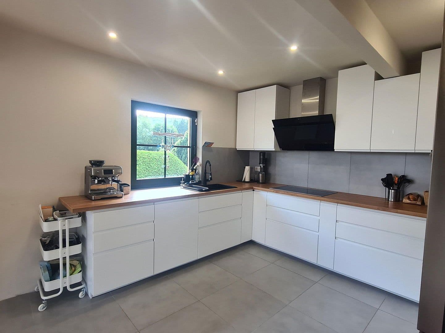 Predaj domu 220 m², pozemek 530 m², Gönnersdorf, Porýnie-Falcko Predaj domu 220 m², pozemek 530 m², Gönnersdorf, Porýnie-Falcko