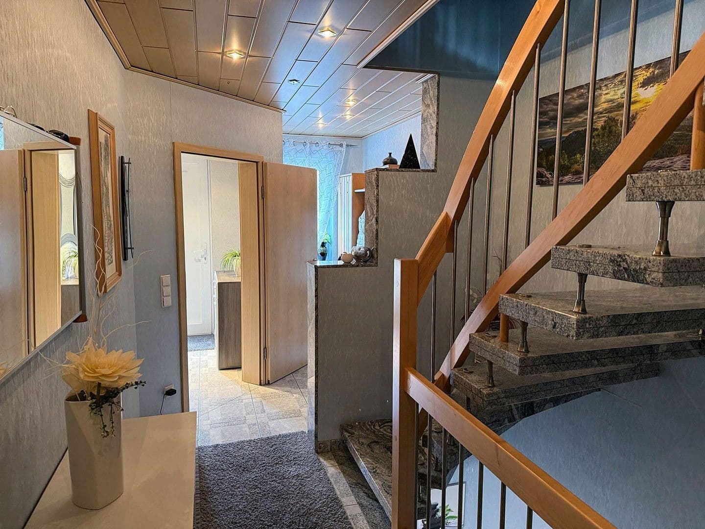 Predaj domu 168 m², pozemek 334 m², Bielefeld, Severné Porýnie - Westfálsko Predaj domu 168 m², pozemek 334 m², Bielefeld, Severné Porýnie - Westfálsko