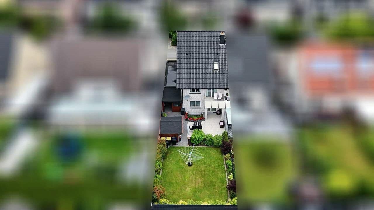 Predaj domu 168 m², pozemek 334 m², Bielefeld, Severné Porýnie - Westfálsko Predaj domu 168 m², pozemek 334 m², Bielefeld, Severné Porýnie - Westfálsko