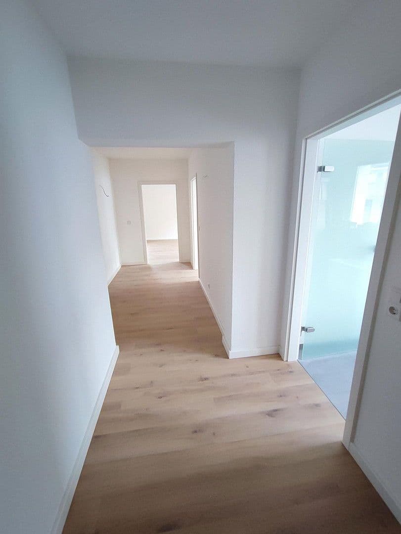 Prenájom bytu 2-izbový 73 m², Rodensteinstraße 52a, Bensheim, Hesensko Prenájom bytu 2-izbový 73 m², Rodensteinstraße 52a, Bensheim, Hesensko