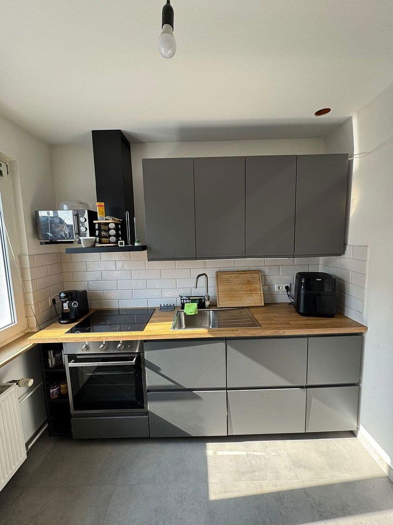 Prenájom bytu 2-izbový 73 m², Rodensteinstraße 52a, Bensheim, Hesensko Prenájom bytu 2-izbový 73 m², Rodensteinstraße 52a, Bensheim, Hesensko