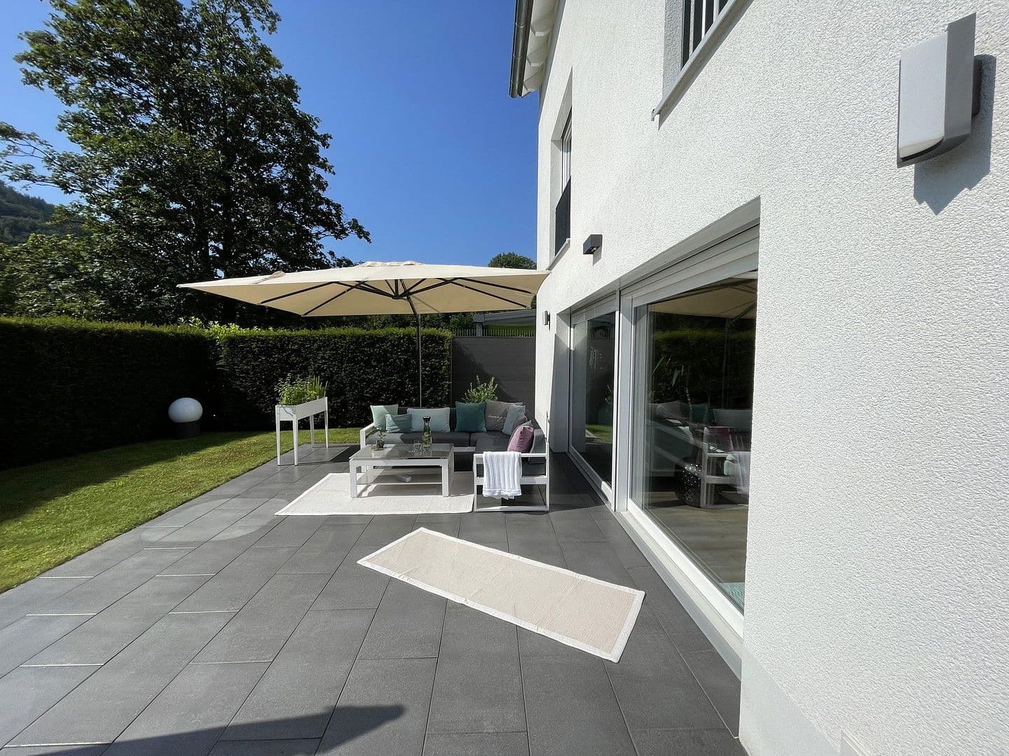 Predaj domu 253 m², pozemek 327 m², Baden-Baden, Bádensko-Wurttembersko Predaj domu 253 m², pozemek 327 m², Baden-Baden, Bádensko-Wurttembersko