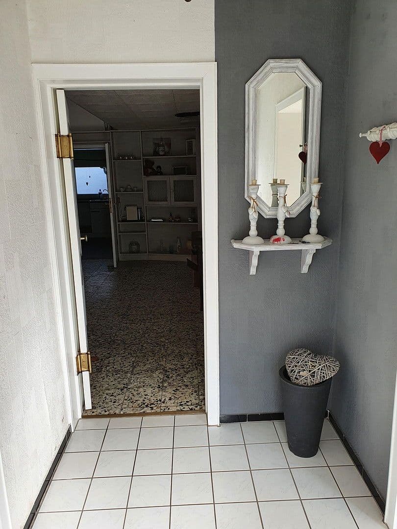 Prenájom domu 201 m², pozemek 450 m², Kleine Pfarrgasse 3, Hofgeismar, Hesensko Prenájom domu 201 m², pozemek 450 m², Kleine Pfarrgasse 3, Hofgeismar, Hesensko