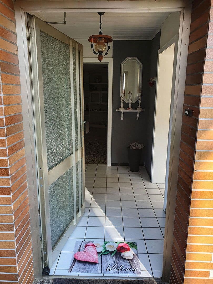 Prenájom domu 201 m², pozemek 450 m², Kleine Pfarrgasse 3, Hofgeismar, Hesensko Prenájom domu 201 m², pozemek 450 m², Kleine Pfarrgasse 3, Hofgeismar, Hesensko