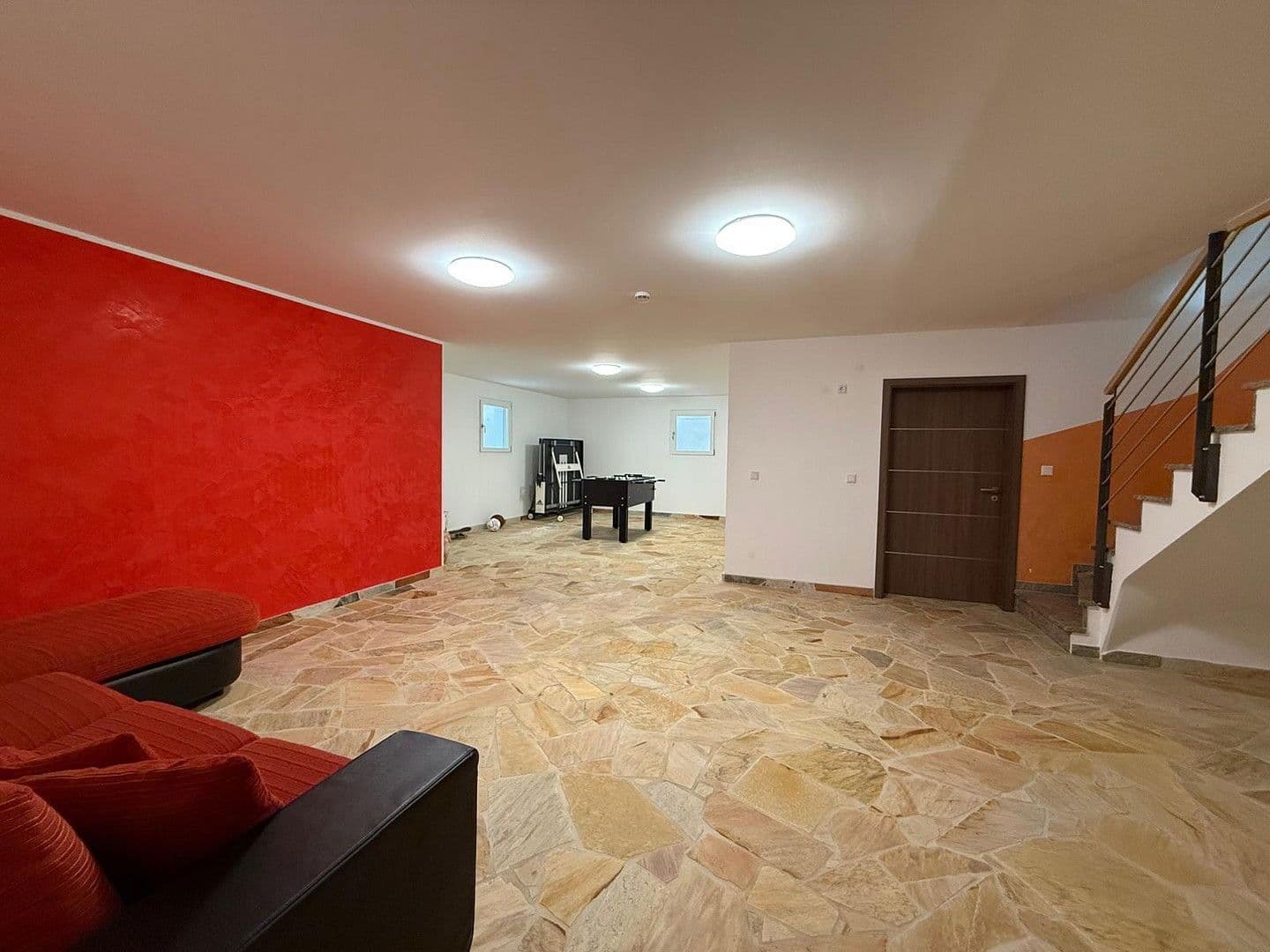 Predaj domu 263 m², pozemek 880 m², Schwabach, Bavorsko Predaj domu 263 m², pozemek 880 m², Schwabach, Bavorsko