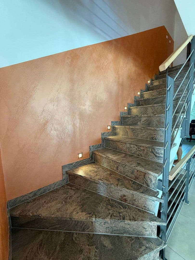 Predaj domu 263 m², pozemek 880 m², Schwabach, Bavorsko Predaj domu 263 m², pozemek 880 m², Schwabach, Bavorsko