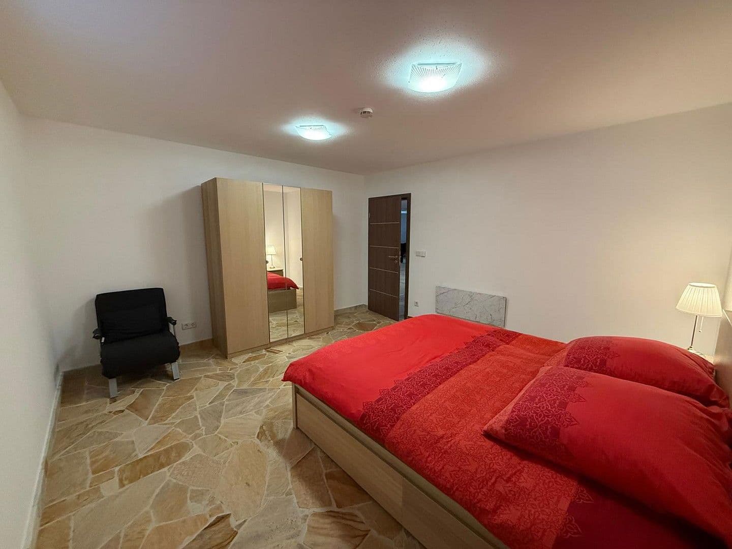 Predaj domu 263 m², pozemek 880 m², Schwabach, Bavorsko Predaj domu 263 m², pozemek 880 m², Schwabach, Bavorsko