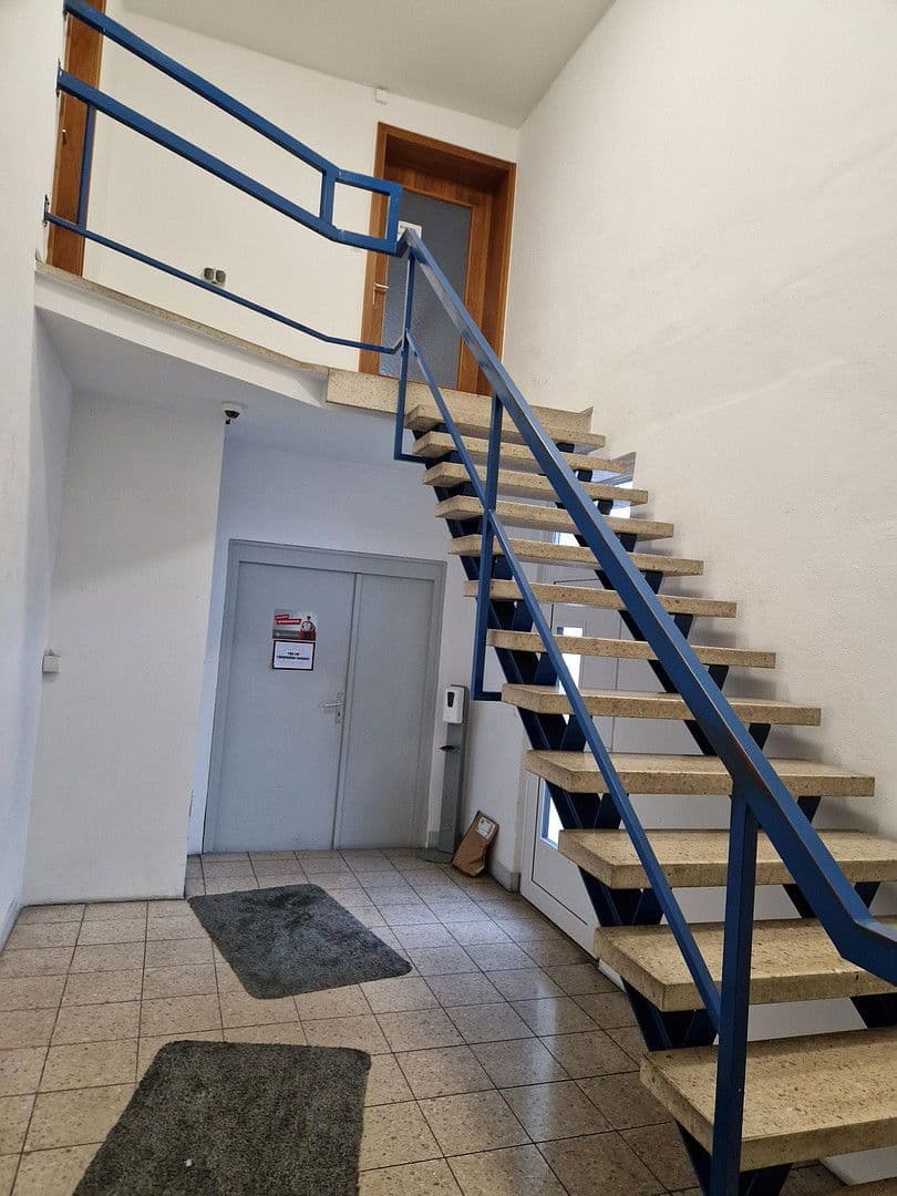 Predaj nebytového priestoru 1.213 m², Schleifweg 1b, Uttenreuth, Bavorsko Predaj nebytového priestoru 1.213 m², Schleifweg 1b, Uttenreuth, Bavorsko