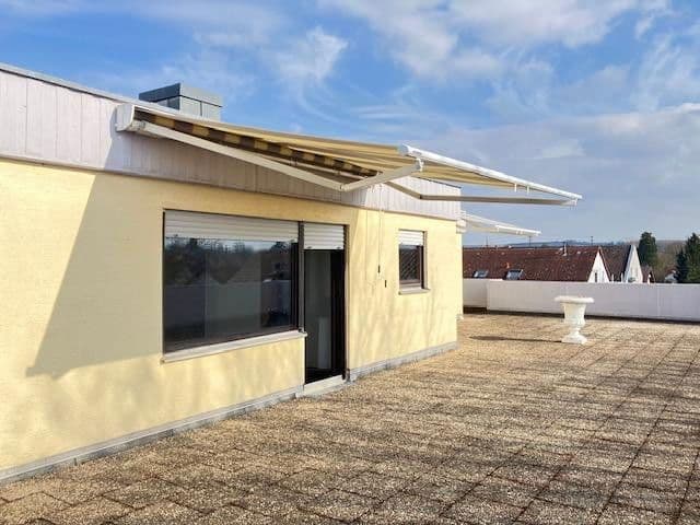 Prenájom bytu 2-izbový 100 m², Beethovenstraße 11-15, Bad Schönborn, Bádensko-Wurttembersko Prenájom bytu 2-izbový 100 m², Beethovenstraße 11-15, Bad Schönborn, Bádensko-Wurttembersko