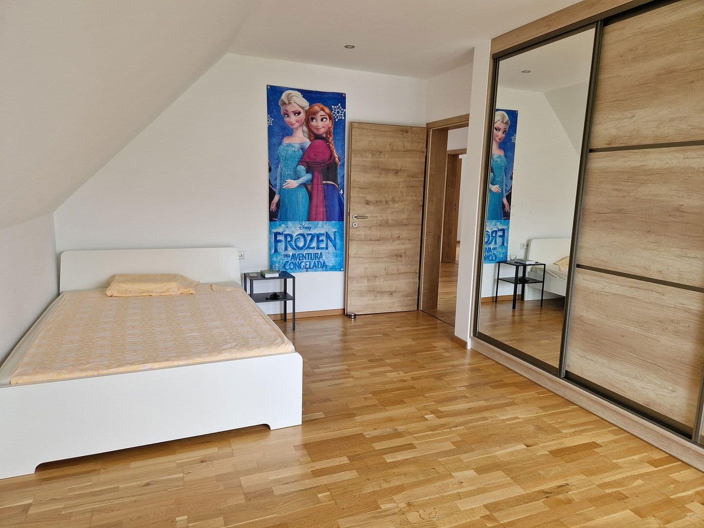 Prenájom domu 165 m², pozemek 536 m², Am Schilfgraben 27, Lehre, Dolné Sasko Prenájom domu 165 m², pozemek 536 m², Am Schilfgraben 27, Lehre, Dolné Sasko