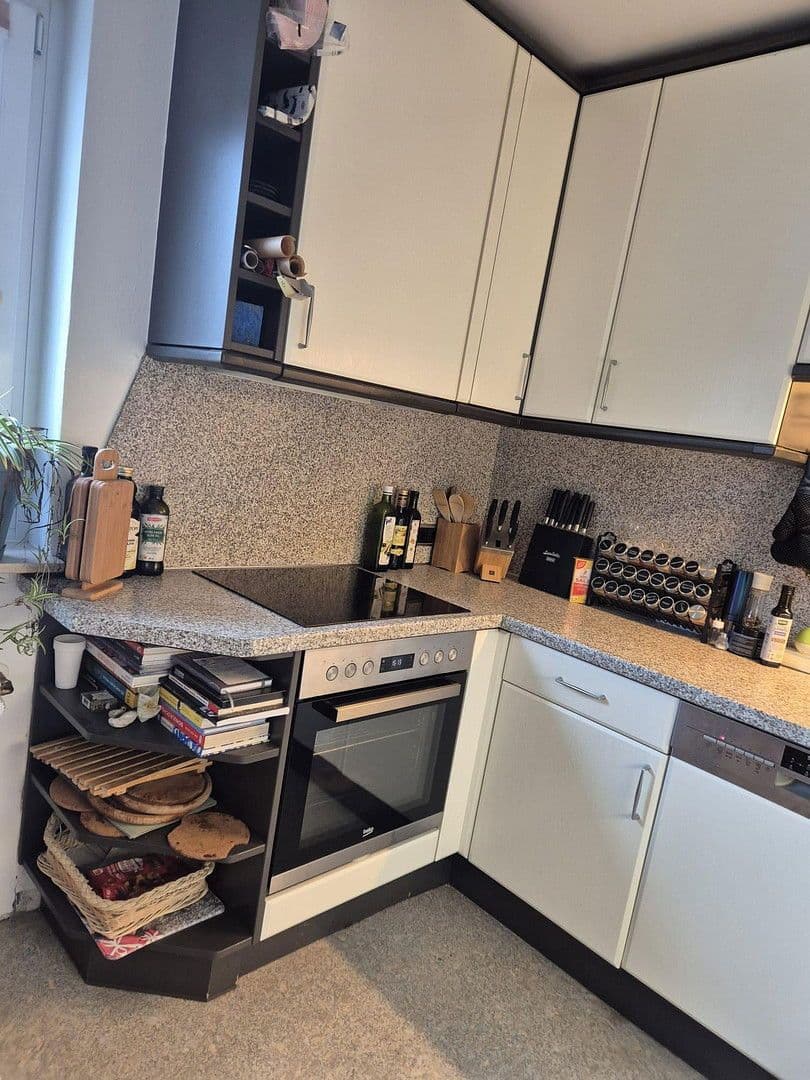 Prenájom bytu 4-izbový 122 m², Thomas-Mann-Str. 12, Bruchköbel, Hesensko Prenájom bytu 4-izbový 122 m², Thomas-Mann-Str. 12, Bruchköbel, Hesensko