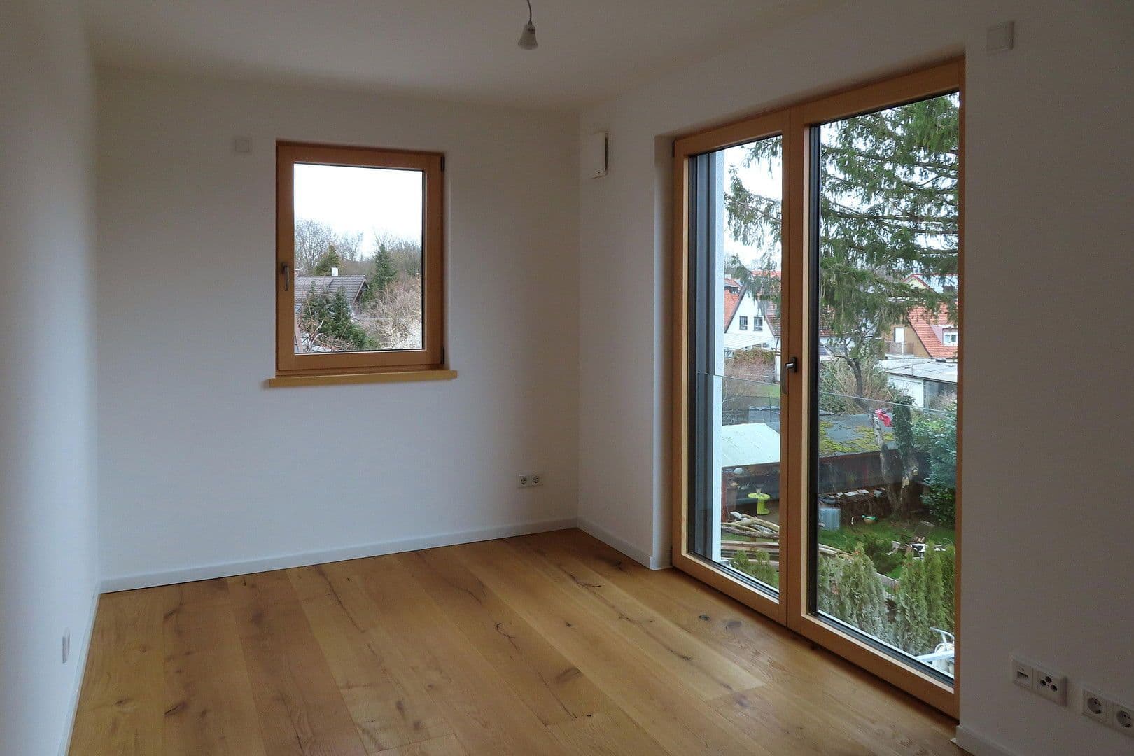 Predaj domu 133 m², pozemek 382 m², München, Bavorsko Predaj domu 133 m², pozemek 382 m², München, Bavorsko