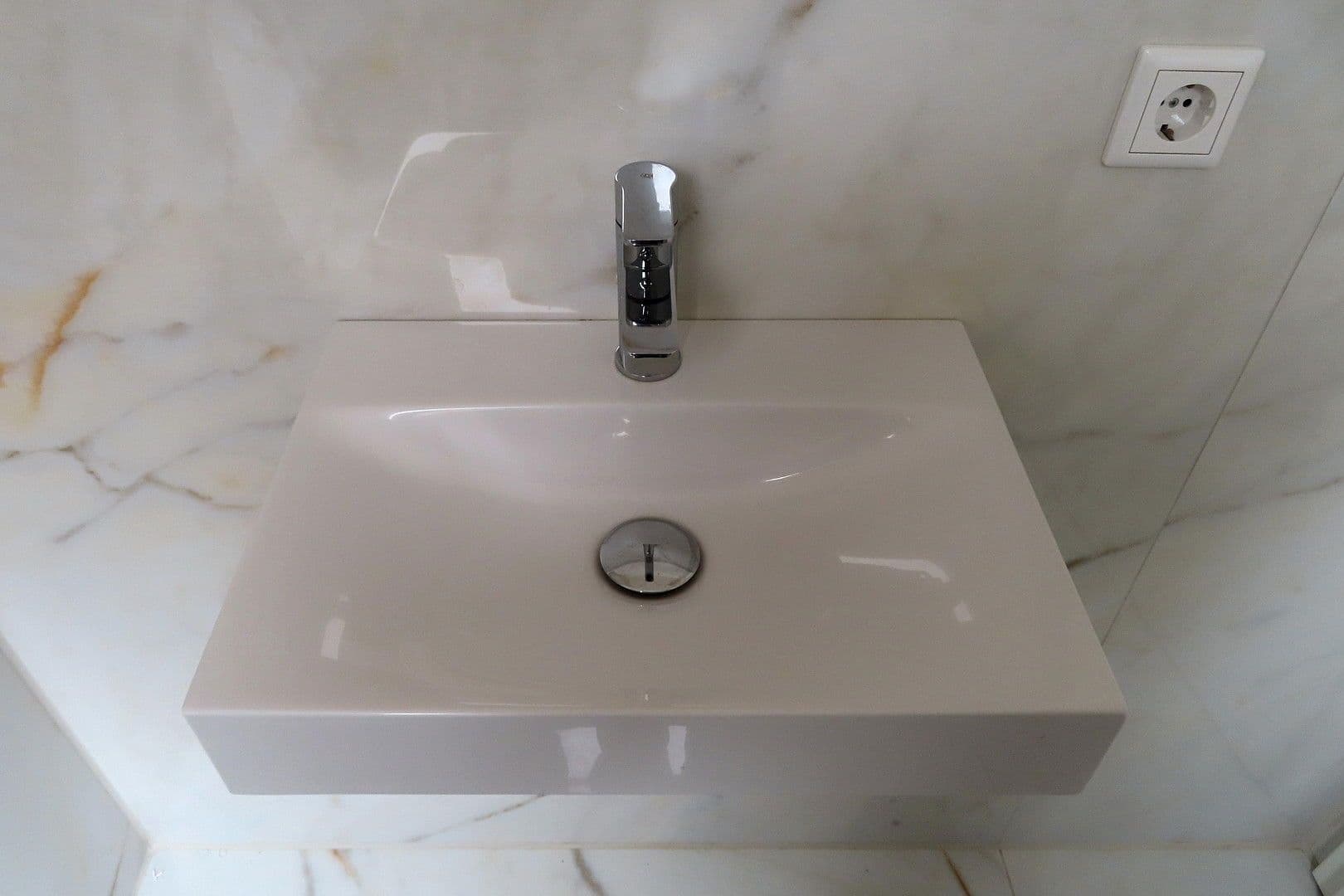 Predaj domu 133 m², pozemek 382 m², München, Bavorsko Predaj domu 133 m², pozemek 382 m², München, Bavorsko