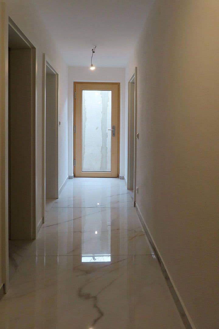 Predaj domu 133 m², pozemek 382 m², München, Bavorsko Predaj domu 133 m², pozemek 382 m², München, Bavorsko