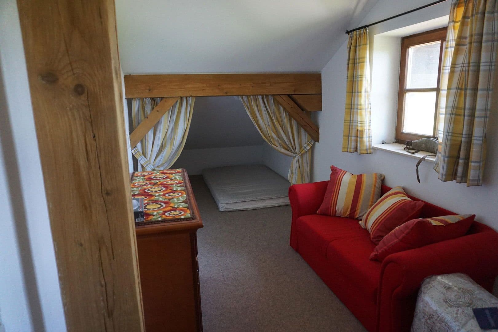 Predaj domu 250 m², pozemek 931 m², Huglfing, Bavorsko Predaj domu 250 m², pozemek 931 m², Huglfing, Bavorsko