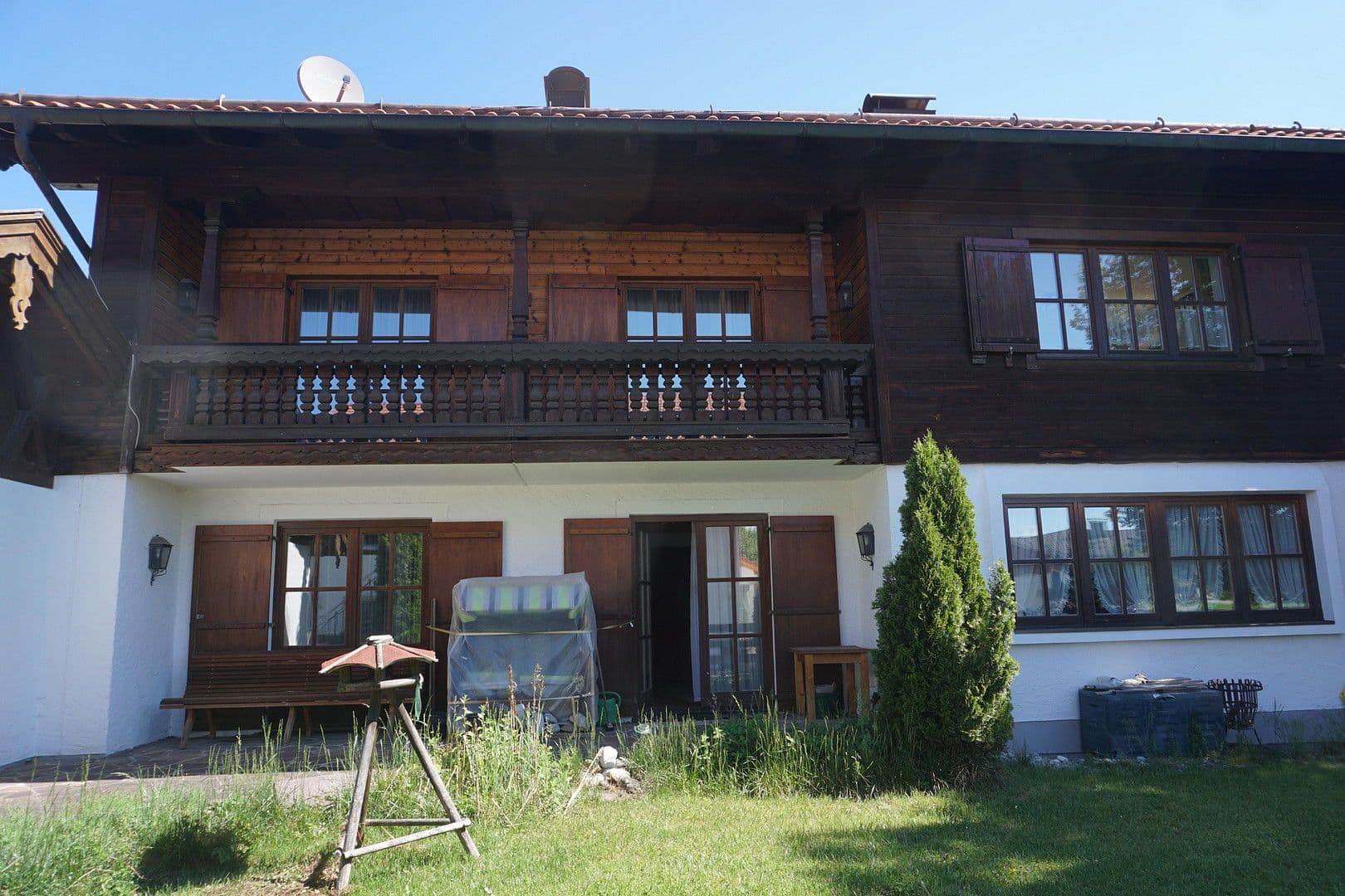 Predaj domu 250 m², pozemek 931 m², Huglfing, Bavorsko Predaj domu 250 m², pozemek 931 m², Huglfing, Bavorsko