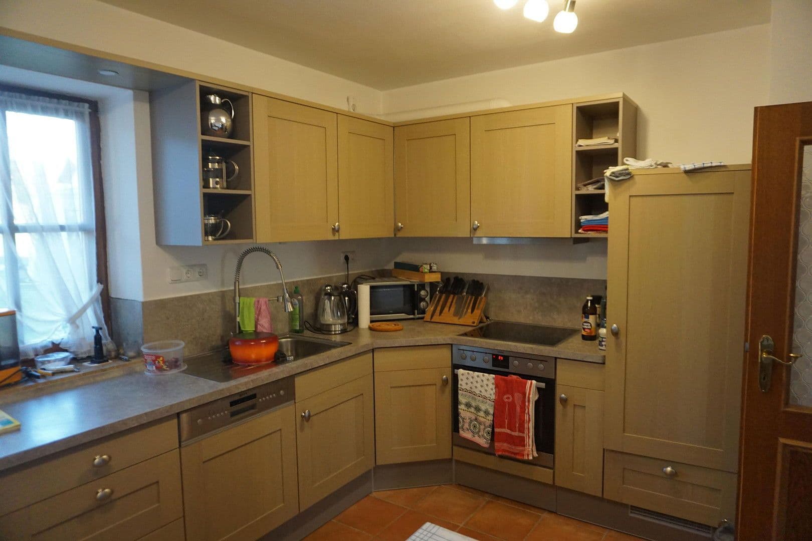 Predaj domu 250 m², pozemek 931 m², Huglfing, Bavorsko Predaj domu 250 m², pozemek 931 m², Huglfing, Bavorsko