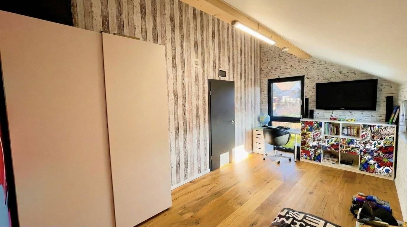 Predaj domu 163 m², pozemek 485 m², Waldshut-Tiengen, Bádensko-Wurttembersko Predaj domu 163 m², pozemek 485 m², Waldshut-Tiengen, Bádensko-Wurttembersko