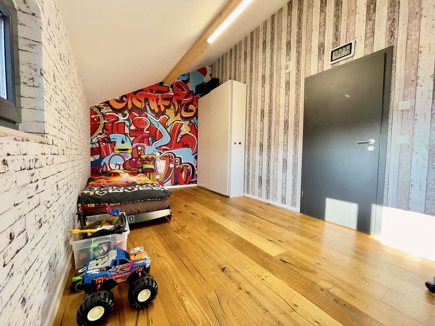 Predaj domu 163 m², pozemek 485 m², Waldshut-Tiengen, Bádensko-Wurttembersko Predaj domu 163 m², pozemek 485 m², Waldshut-Tiengen, Bádensko-Wurttembersko