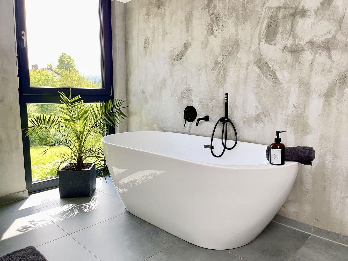 Predaj domu 163 m², pozemek 485 m², Waldshut-Tiengen, Bádensko-Wurttembersko Predaj domu 163 m², pozemek 485 m², Waldshut-Tiengen, Bádensko-Wurttembersko