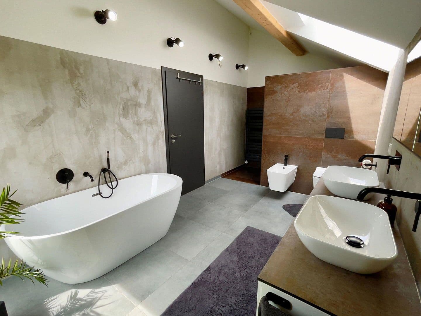 Predaj domu 163 m², pozemek 485 m², Waldshut-Tiengen, Bádensko-Wurttembersko Predaj domu 163 m², pozemek 485 m², Waldshut-Tiengen, Bádensko-Wurttembersko