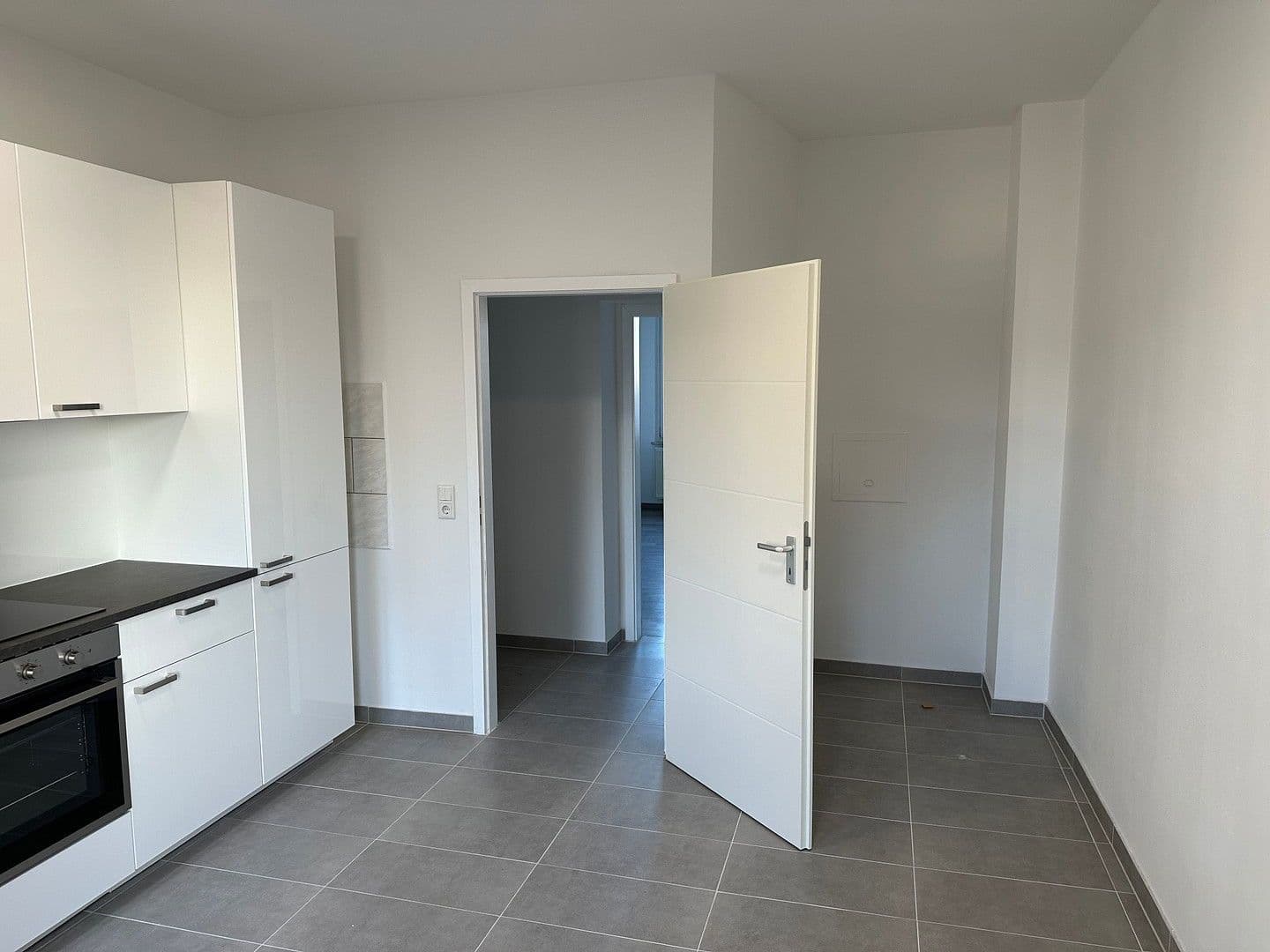 Prenájom bytu 2-izbový 64 m², Höfener Str. 18, Fürth, Bavorsko Prenájom bytu 2-izbový 64 m², Höfener Str. 18, Fürth, Bavorsko