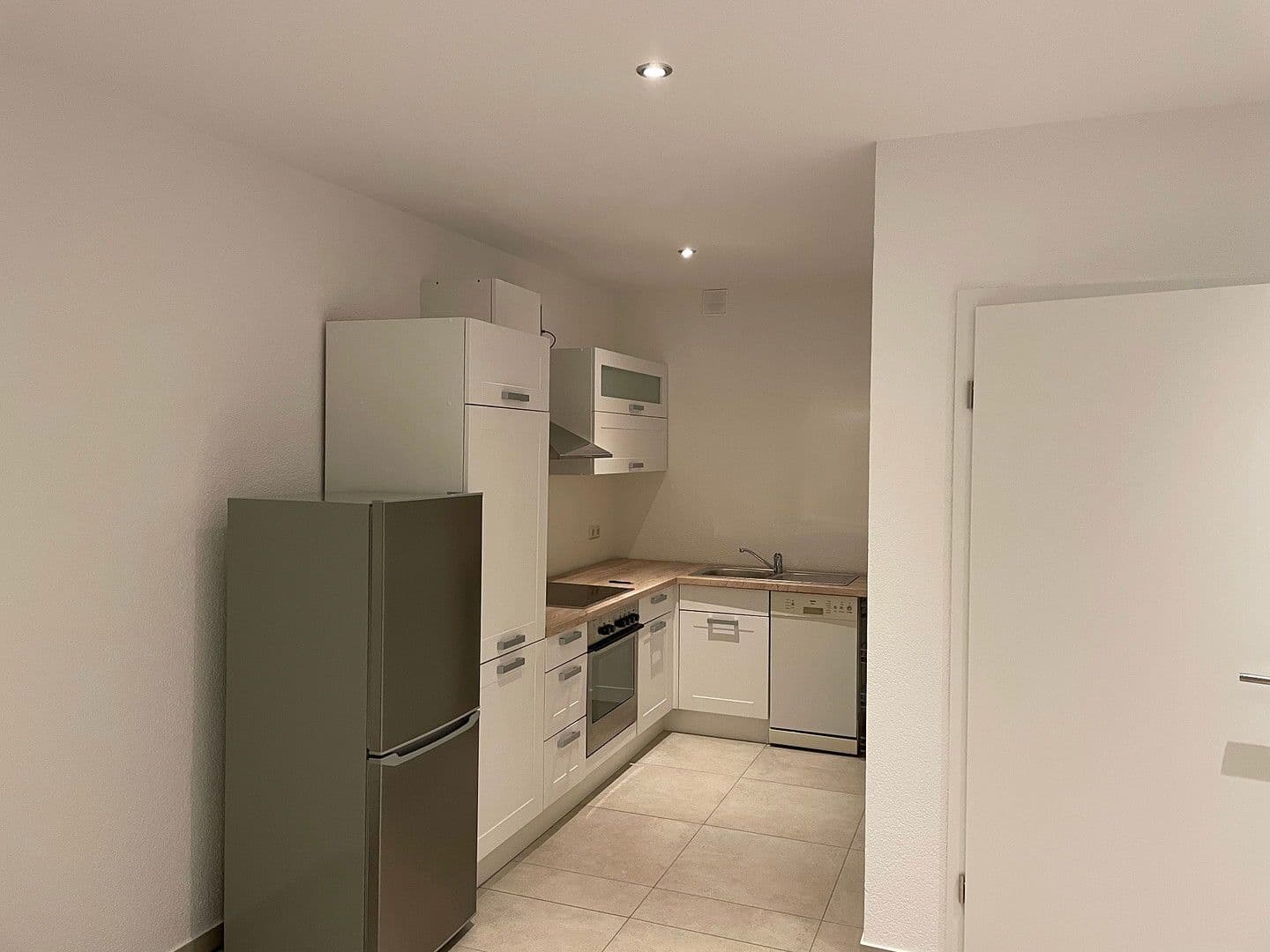 Prenájom bytu 2-izbový 65 m², Rauenberg, Bádensko-Wurttembersko Prenájom bytu 2-izbový 65 m², Rauenberg, Bádensko-Wurttembersko