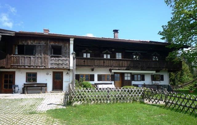 Prenájom bytu 4-izbový 82 m², Laim 70, Hausham, Bavorsko Prenájom bytu 4-izbový 82 m², Laim 70, Hausham, Bavorsko