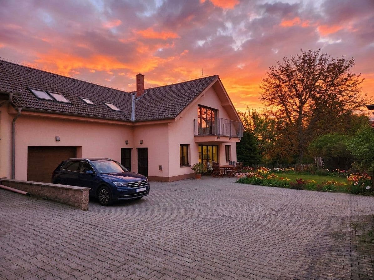 Predaj domu 410 m², pozemek 534 m², Borkovského, Roztoky, Středočeský kraj Predaj domu 410 m², pozemek 534 m², Borkovského, Roztoky, Středočeský kraj