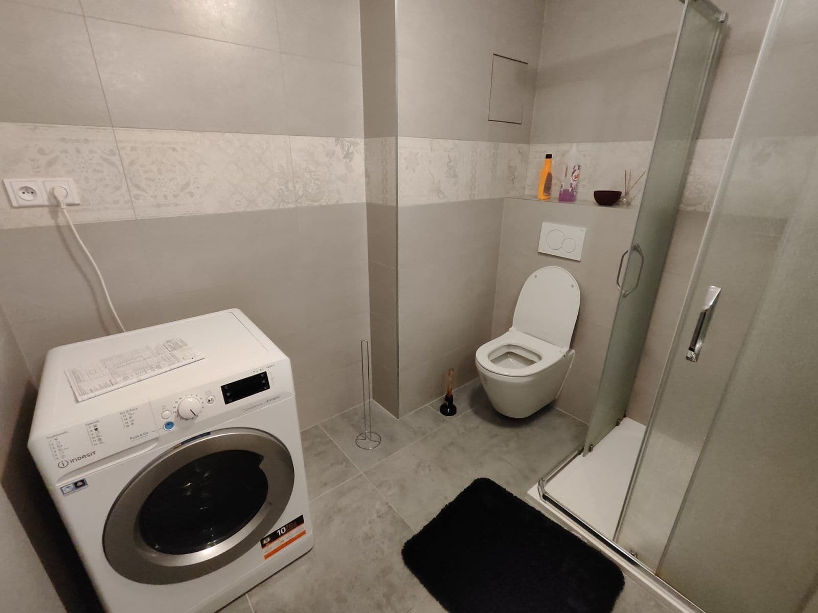 Prenájom bytu 2-izbový 54 m², Želetická, Praha, Praha Prenájom bytu 2-izbový 54 m², Želetická, Praha, Praha