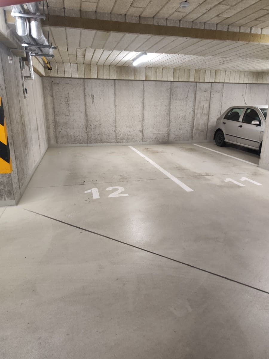 Prenájom bytu 2-izbový 54 m², Želetická, Praha, Praha Prenájom bytu 2-izbový 54 m², Želetická, Praha, Praha