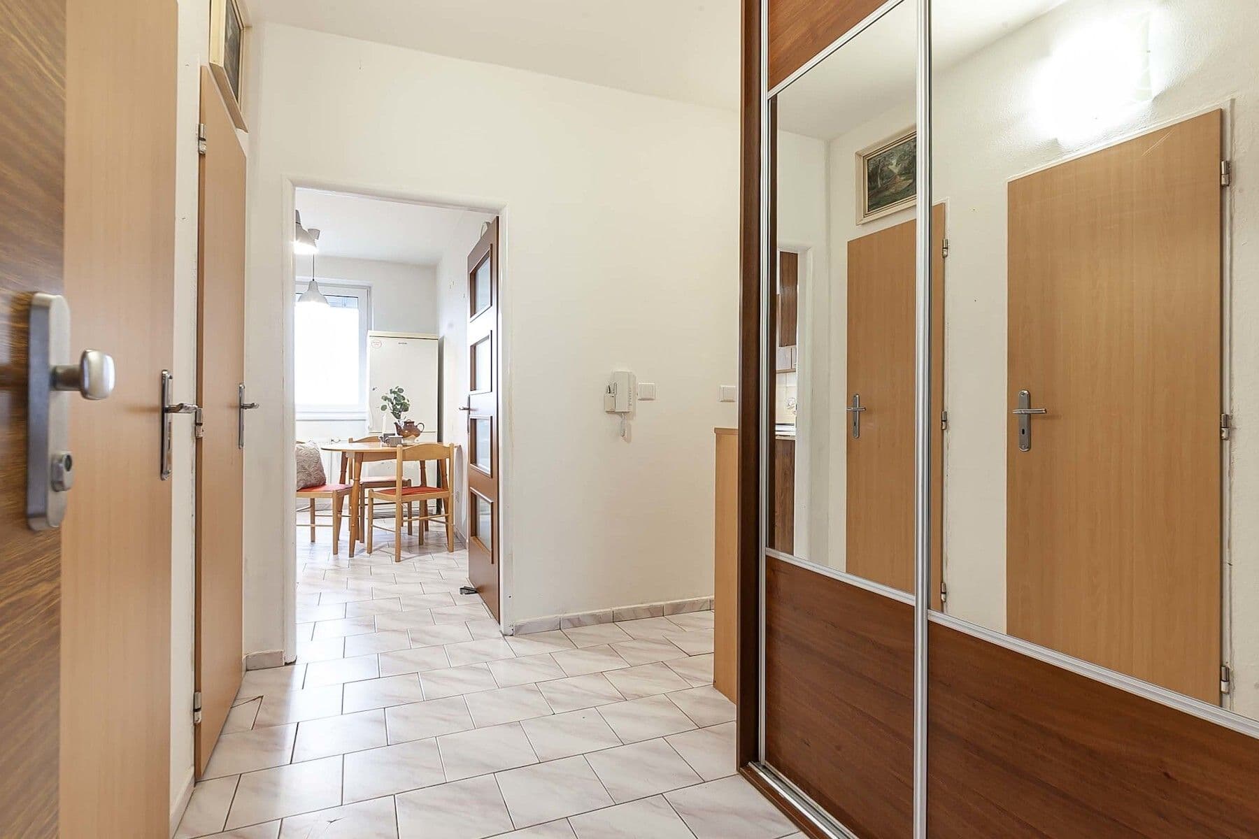 Predaj bytu 2-izbový 51 m², Na Výsluní, Neratovice, Středočeský kraj Predaj bytu 2-izbový 51 m², Na Výsluní, Neratovice, Středočeský kraj