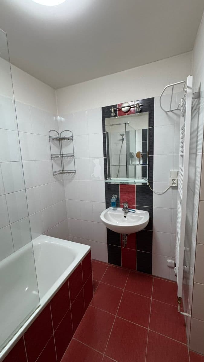 Prenájom bytu 2-izbový 50 m², U Leskavy, Brno, Jihomoravský kraj Prenájom bytu 2-izbový 50 m², U Leskavy, Brno, Jihomoravský kraj