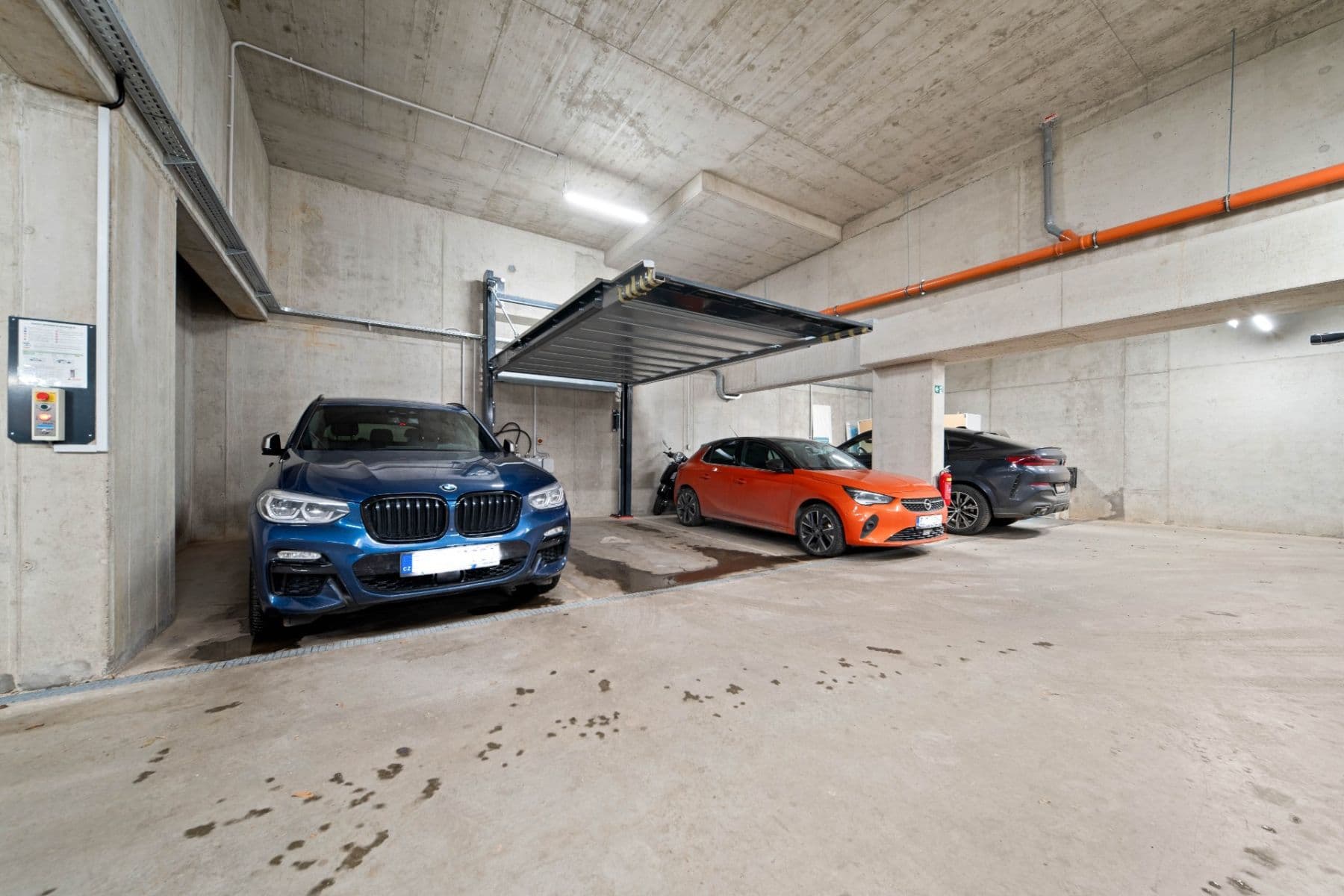 Predaj bytu 4-izbový 107 m², 5. máje, Praha, Praha Predaj bytu 4-izbový 107 m², 5. máje, Praha, Praha