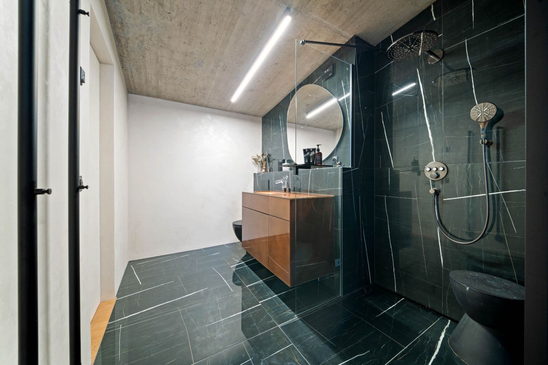 Predaj bytu 4-izbový 107 m², 5. máje, Praha, Praha Predaj bytu 4-izbový 107 m², 5. máje, Praha, Praha