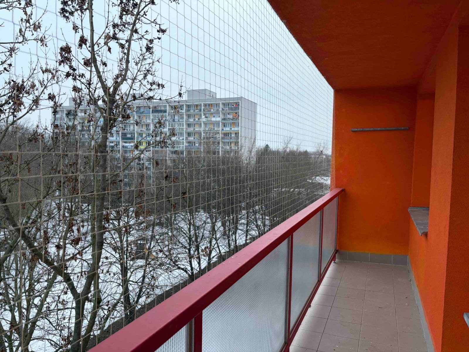 Prenájom bytu 1-izbový 32 m², Lidická, Pardubice, Pardubický kraj Prenájom bytu 1-izbový 32 m², Lidická, Pardubice, Pardubický kraj