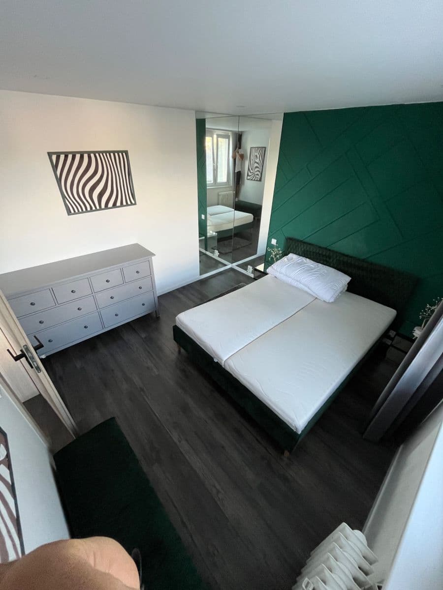 Prenájom bytu 3-izbový 60 m², Komenského, Piešťany, Trnavský kraj Prenájom bytu 3-izbový 60 m², Komenského, Piešťany, Trnavský kraj