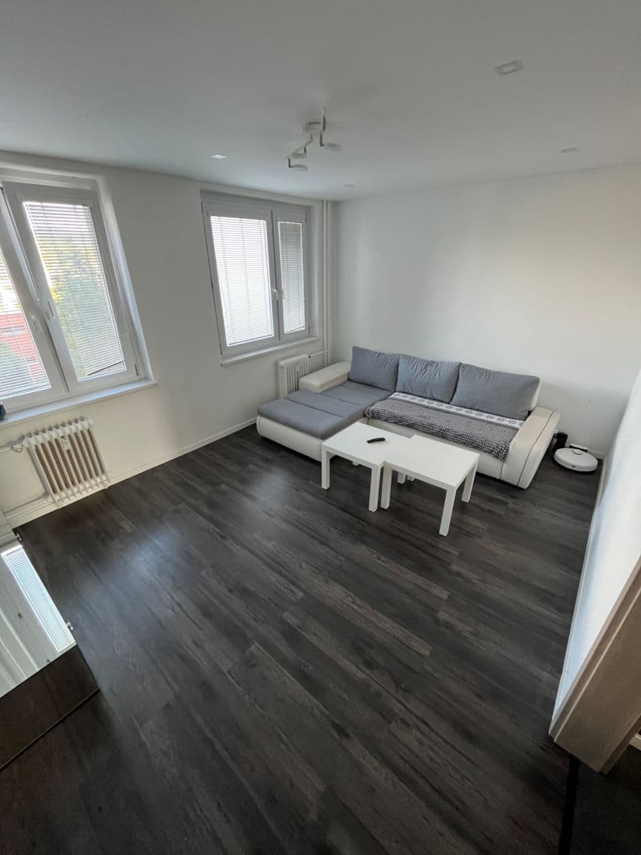 Prenájom bytu 3-izbový 60 m², Komenského, Piešťany, Trnavský kraj Prenájom bytu 3-izbový 60 m², Komenského, Piešťany, Trnavský kraj