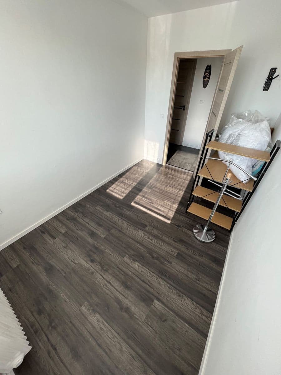 Prenájom bytu 3-izbový 60 m², Komenského, Piešťany, Trnavský kraj Prenájom bytu 3-izbový 60 m², Komenského, Piešťany, Trnavský kraj