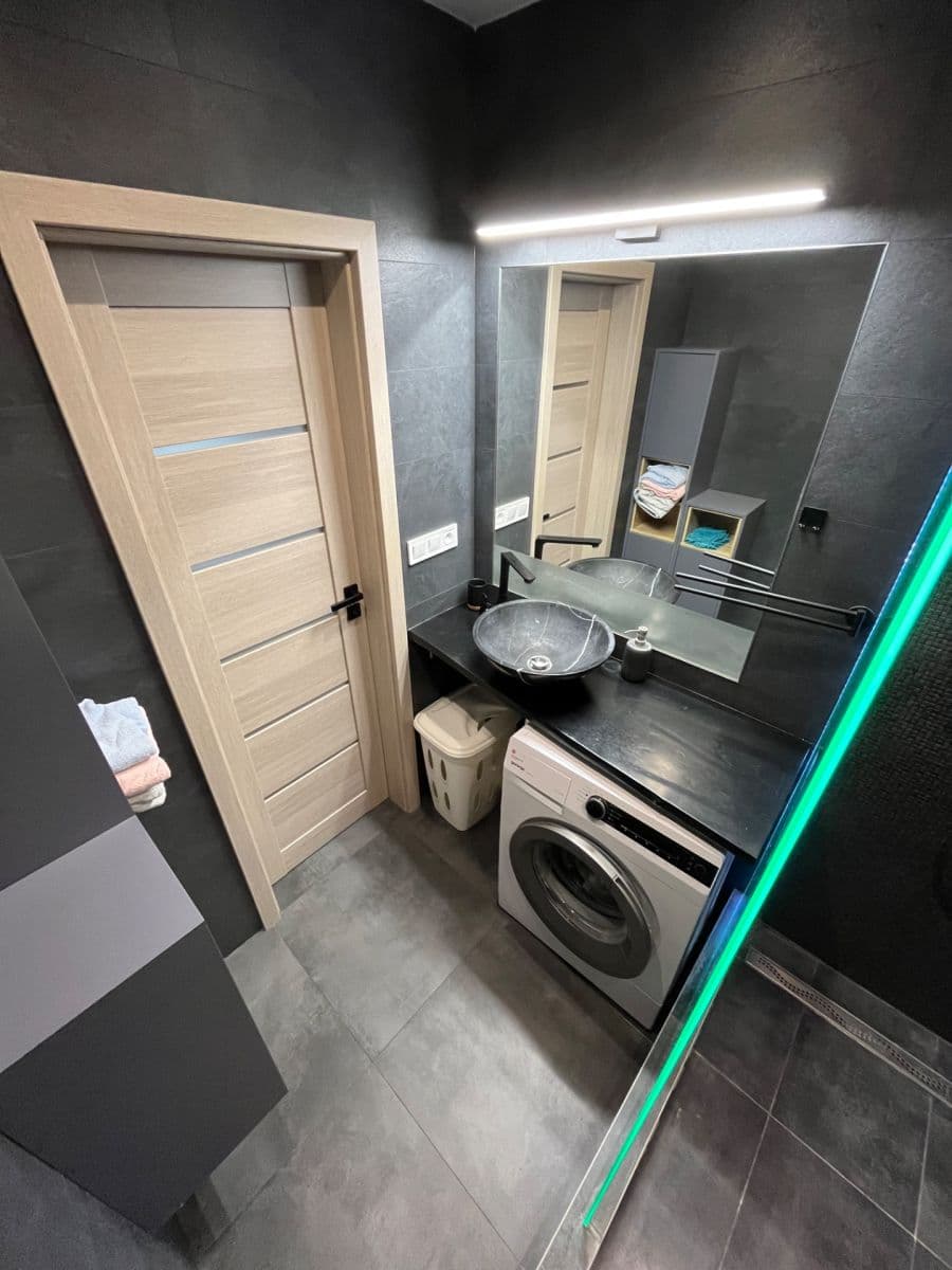 Prenájom bytu 3-izbový 60 m², Komenského, Piešťany, Trnavský kraj Prenájom bytu 3-izbový 60 m², Komenského, Piešťany, Trnavský kraj