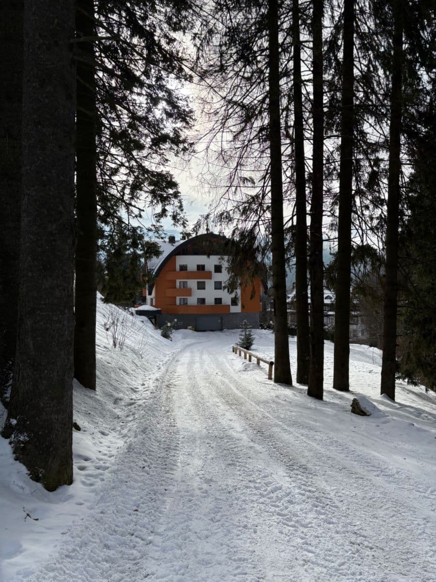 Predaj bytu 4-izbový 78 m², Špindlerův Mlýn, Královéhradecký kraj Predaj bytu 4-izbový 78 m², Špindlerův Mlýn, Královéhradecký kraj