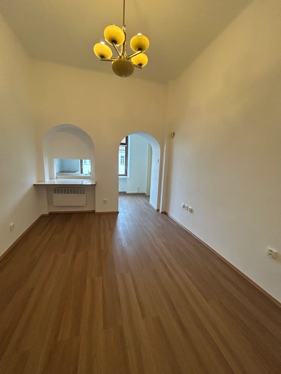 Prenájom bytu 2-izbový 45 m², Bubenská, Praha, Praha Prenájom bytu 2-izbový 45 m², Bubenská, Praha, Praha