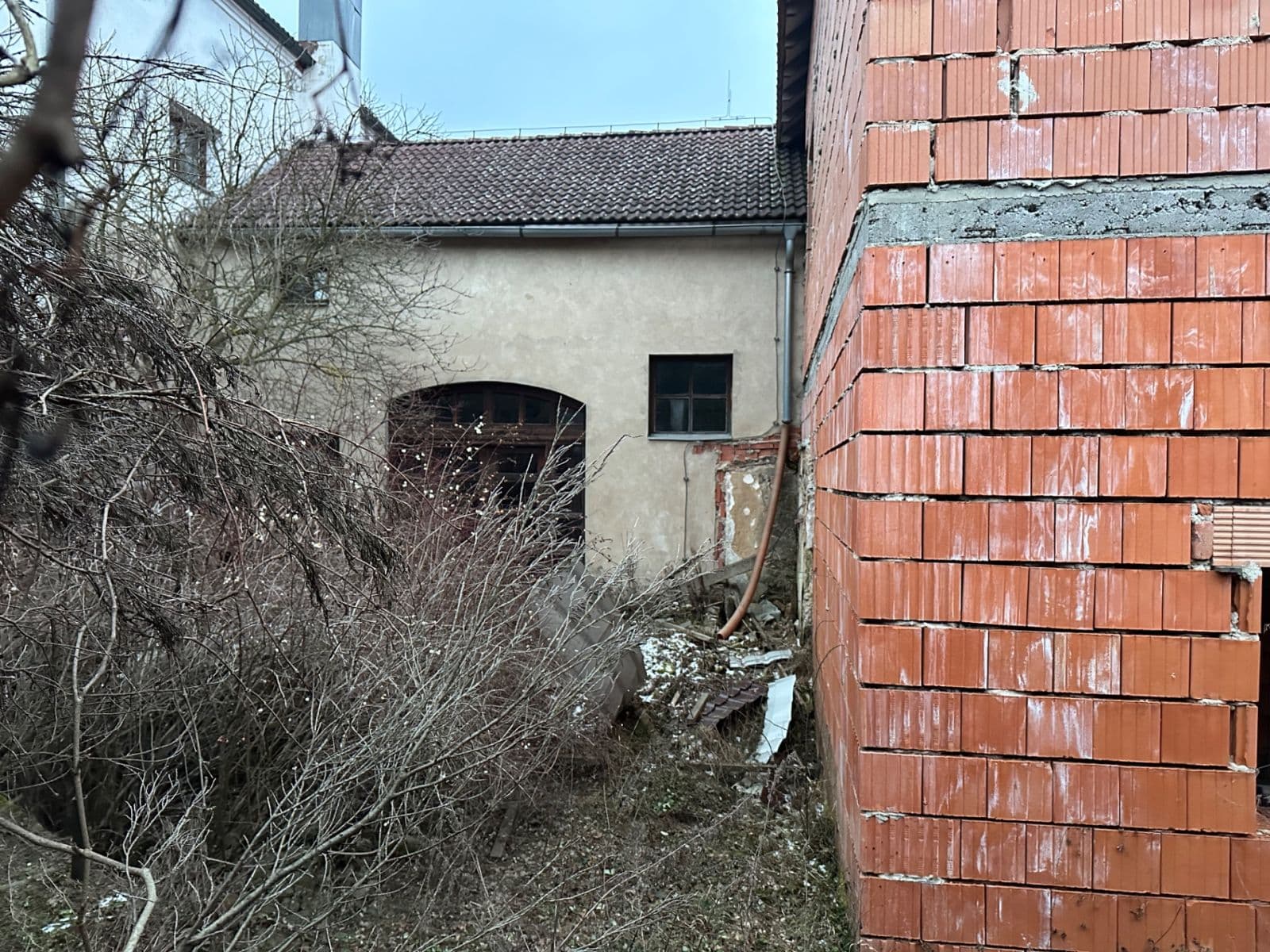 Predaj domu 600 m², pozemek 2.500 m², Bojanovice, Středočeský kraj Predaj domu 600 m², pozemek 2.500 m², Bojanovice, Středočeský kraj