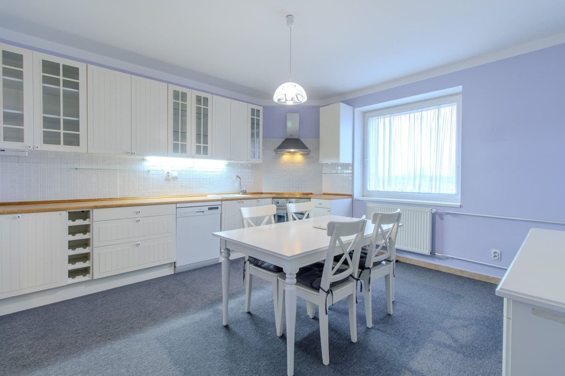 Prenájom bytu 2-izbový 70 m², Na Hrádku, Kralupy nad Vltavou, Středočeský kraj Prenájom bytu 2-izbový 70 m², Na Hrádku, Kralupy nad Vltavou, Středočeský kraj