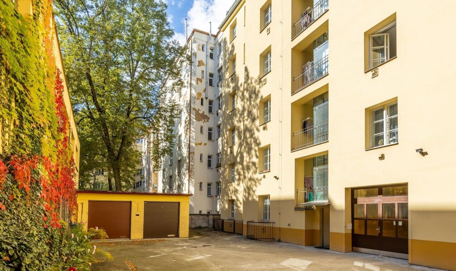 Prenájom bytu 2-izbový 36 m², Žerotínova, Praha, Praha Prenájom bytu 2-izbový 36 m², Žerotínova, Praha, Praha