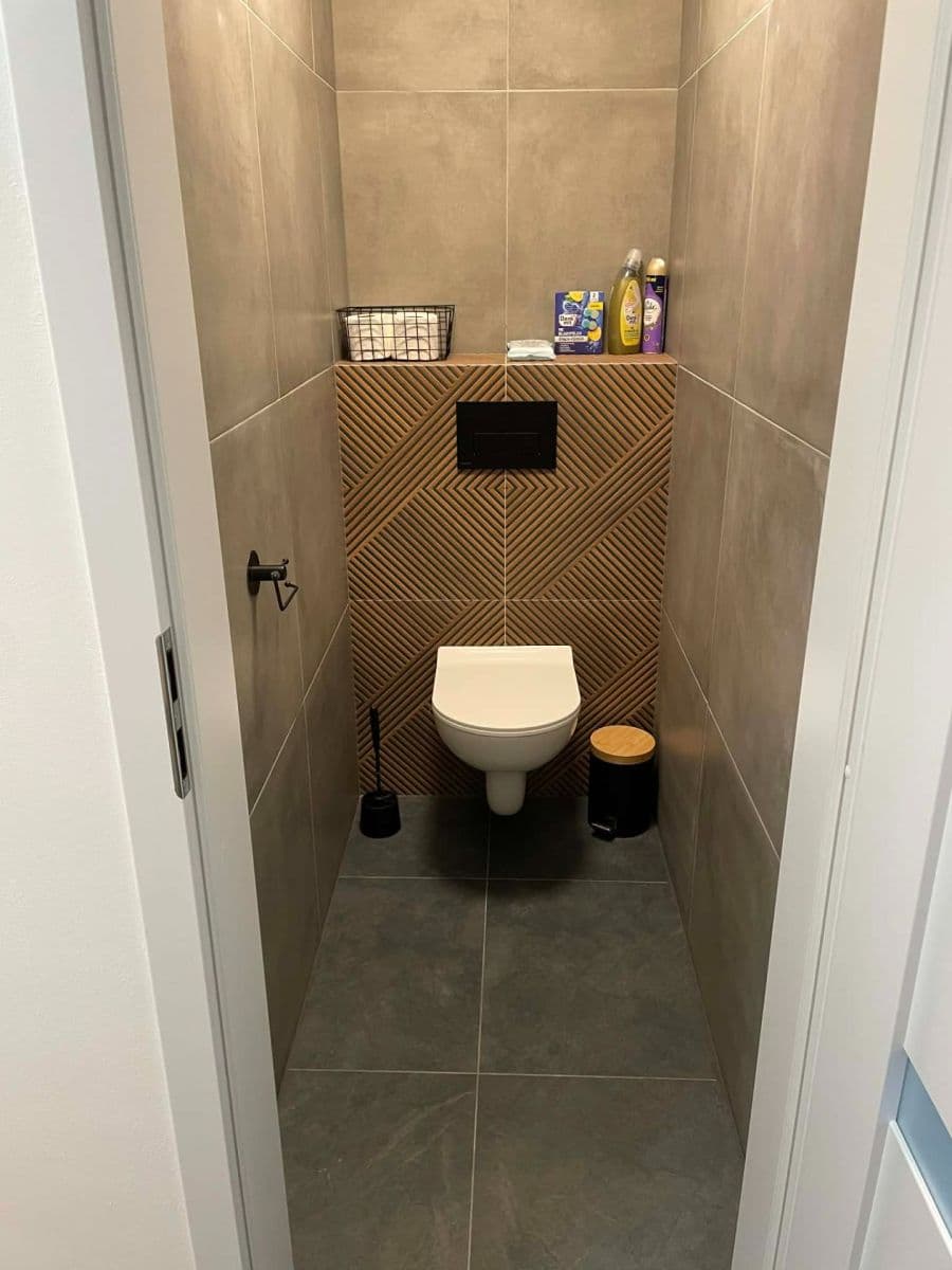 Prenájom bytu 2-izbový 50 m², Obchodná, Strážske, Košický kraj Prenájom bytu 2-izbový 50 m², Obchodná, Strážske, Košický kraj