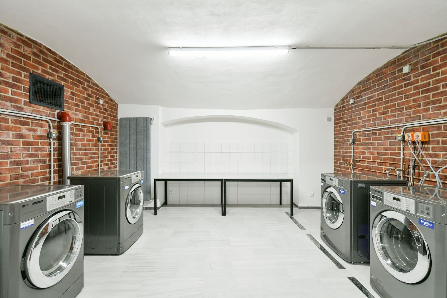 Prenájom bytu 1-izbový 20 m², Na Ostrůvku, Praha, Praha Prenájom bytu 1-izbový 20 m², Na Ostrůvku, Praha, Praha