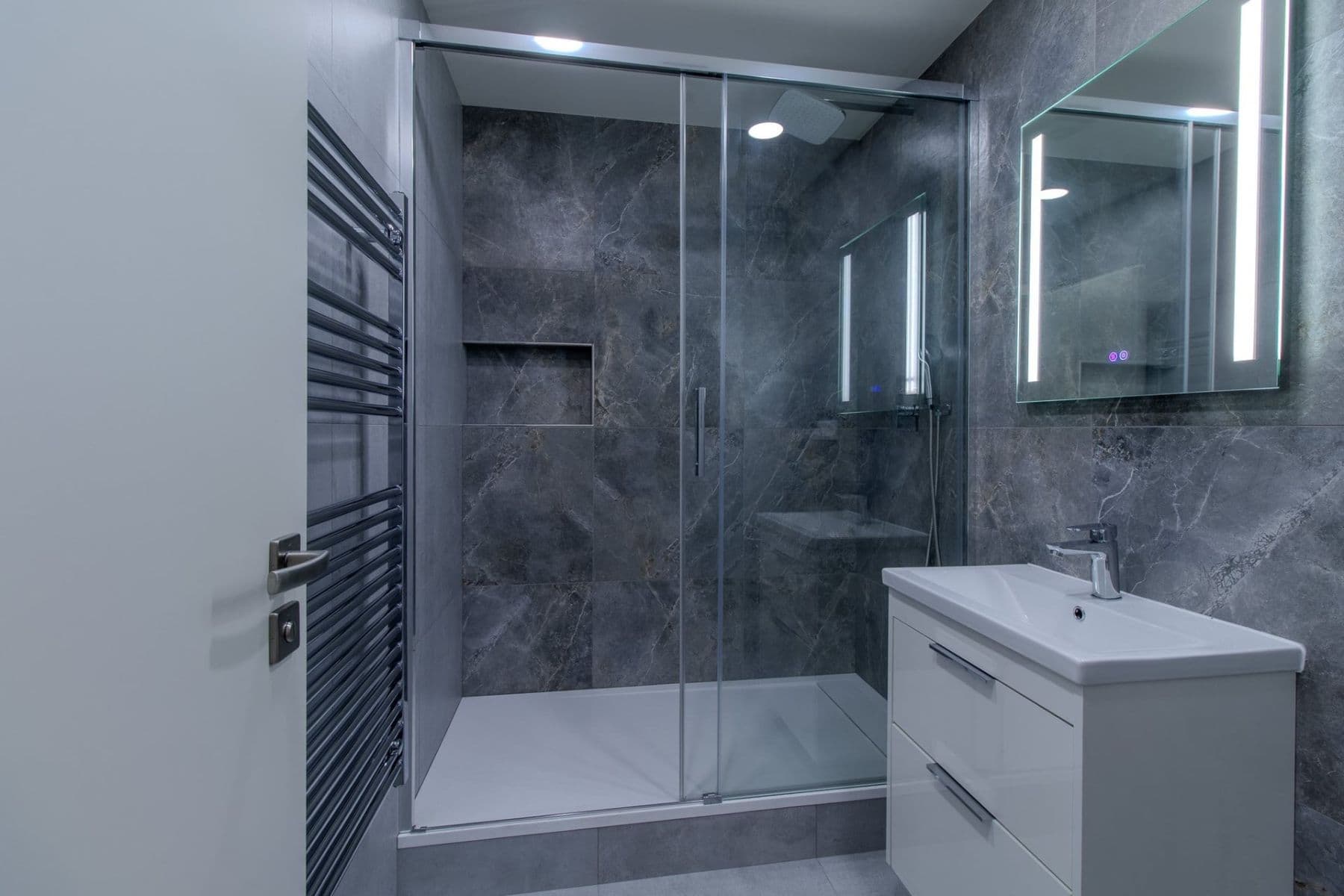 Prenájom bytu 3-izbový 69 m², Slancova, Praha, Praha Prenájom bytu 3-izbový 69 m², Slancova, Praha, Praha