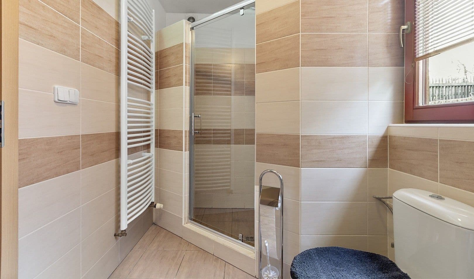 Prenájom bytu 2-izbový 60 m², Ulice práce, Ústí nad Labem, Ústecký kraj Prenájom bytu 2-izbový 60 m², Ulice práce, Ústí nad Labem, Ústecký kraj